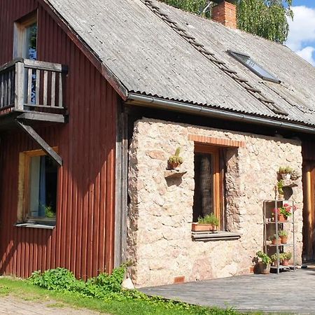 Majiga Istaba Ar Balkonu Un Vannasistaba, Bezmaksas Velo Noma Iecava ภายนอก รูปภาพ