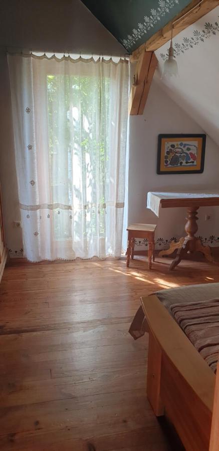 Majiga Istaba Ar Balkonu Un Vannasistaba, Bezmaksas Velo Noma Iecava ภายนอก รูปภาพ